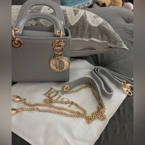 Elegant Gray Women's Handbag